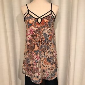 Lush tunic tank top cage design on top size XS